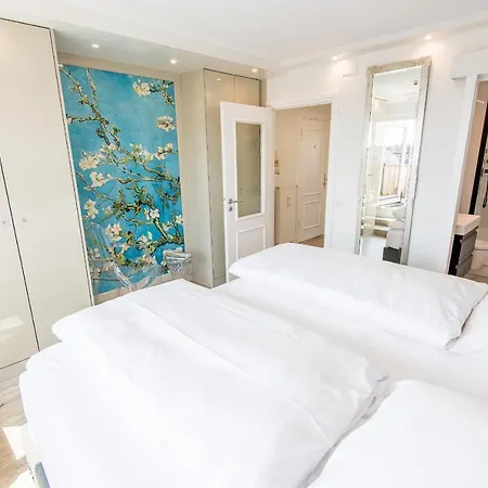 Апартаменты Duenenhof Zum Kronprinzen Penthouse App 115 *