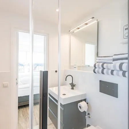 Duenenhof Zum Kronprinzen Penthouse App 115 Апартаменты *